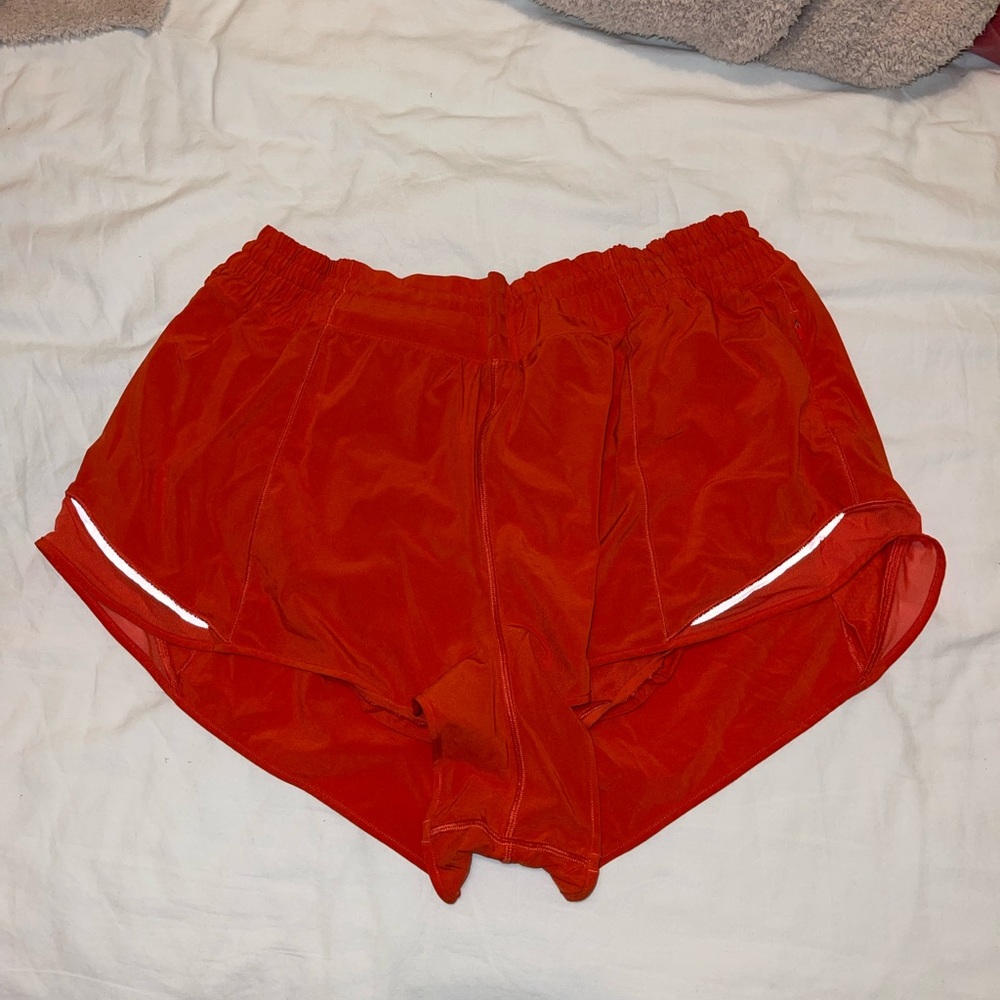 Lululemon Hotty Hot High-rise Shorts